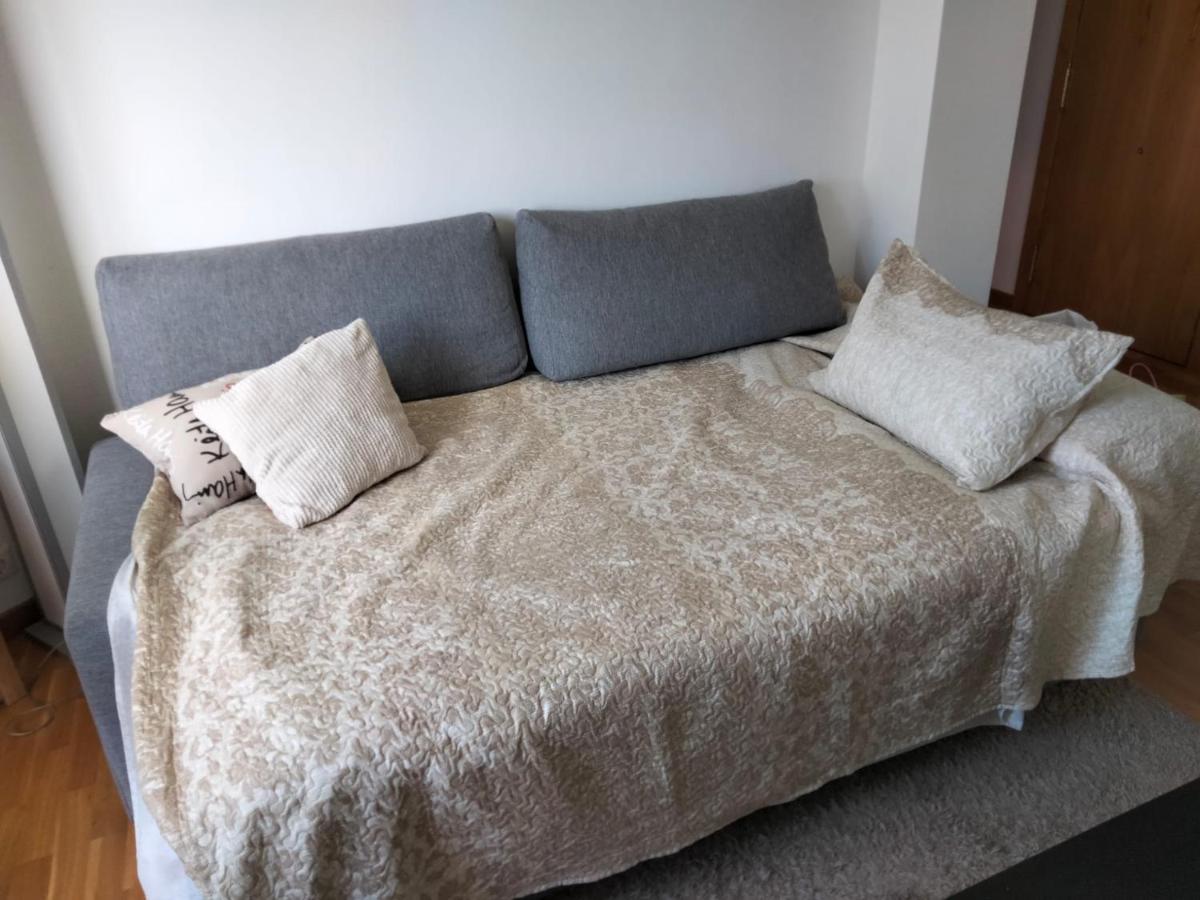 Piso Con Piscina En Sada Apartman Kültér fotó