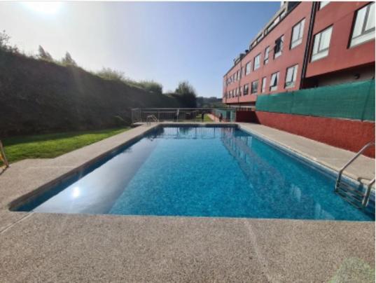Piso Con Piscina En Sada Apartman Kültér fotó