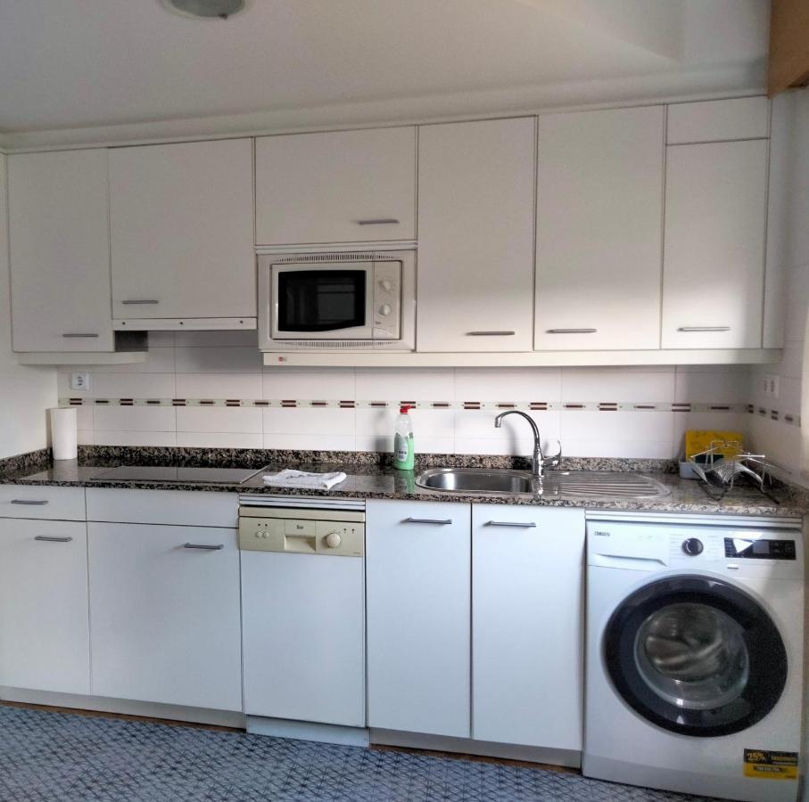 Piso Con Piscina En Sada Apartman Kültér fotó